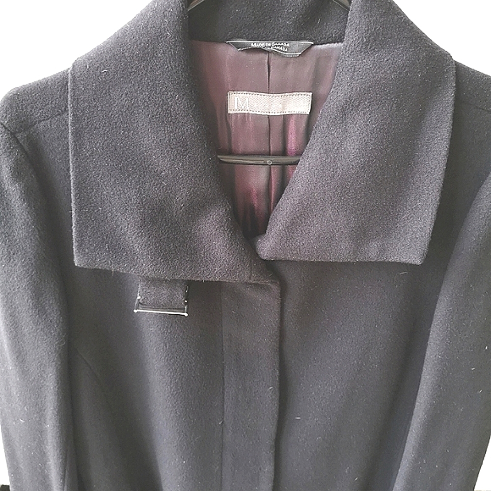 Coat - Picture 5 of 6
